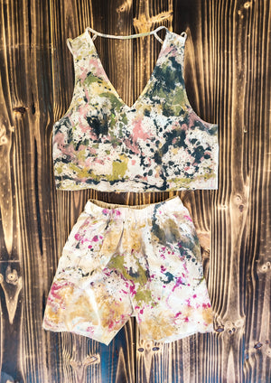 HANDPAINTED / CROPPED - TOP - SPAGHETTI STRAPS & SHORTS creme painted