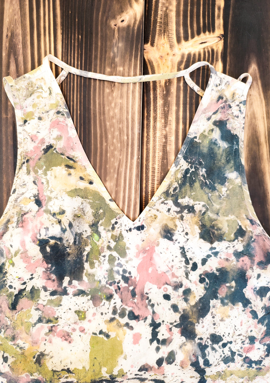 HANDPAINTED / CROPPED - TOP - SPAGHETTI STRAPS & SHORTS creme painted