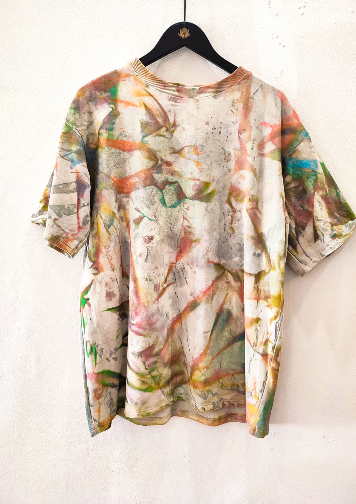 HANDPAINTED - T-SHIRT L - COTTON JERSEY creme painted