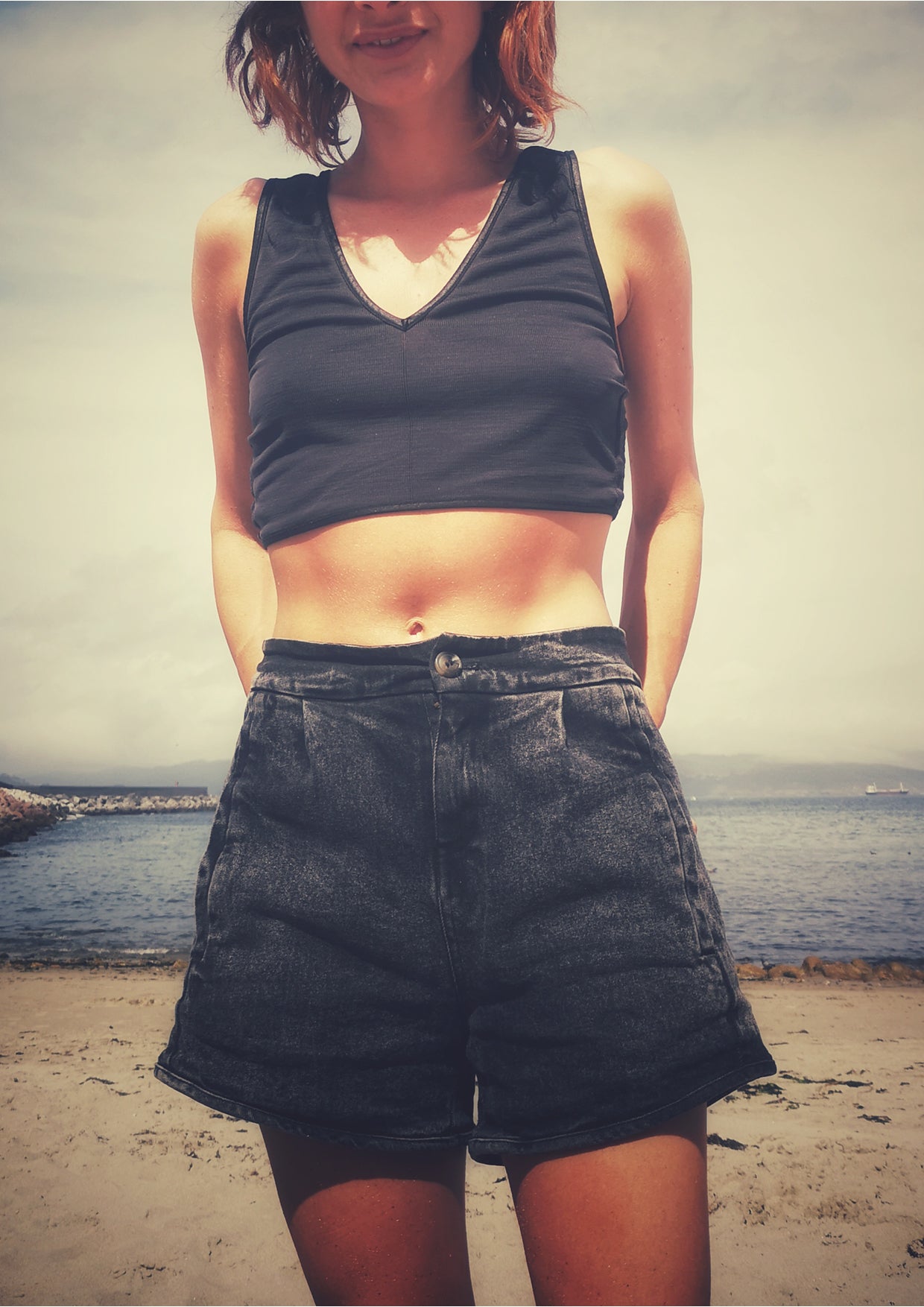 Girlfriend Denim Shorts in Washed Black