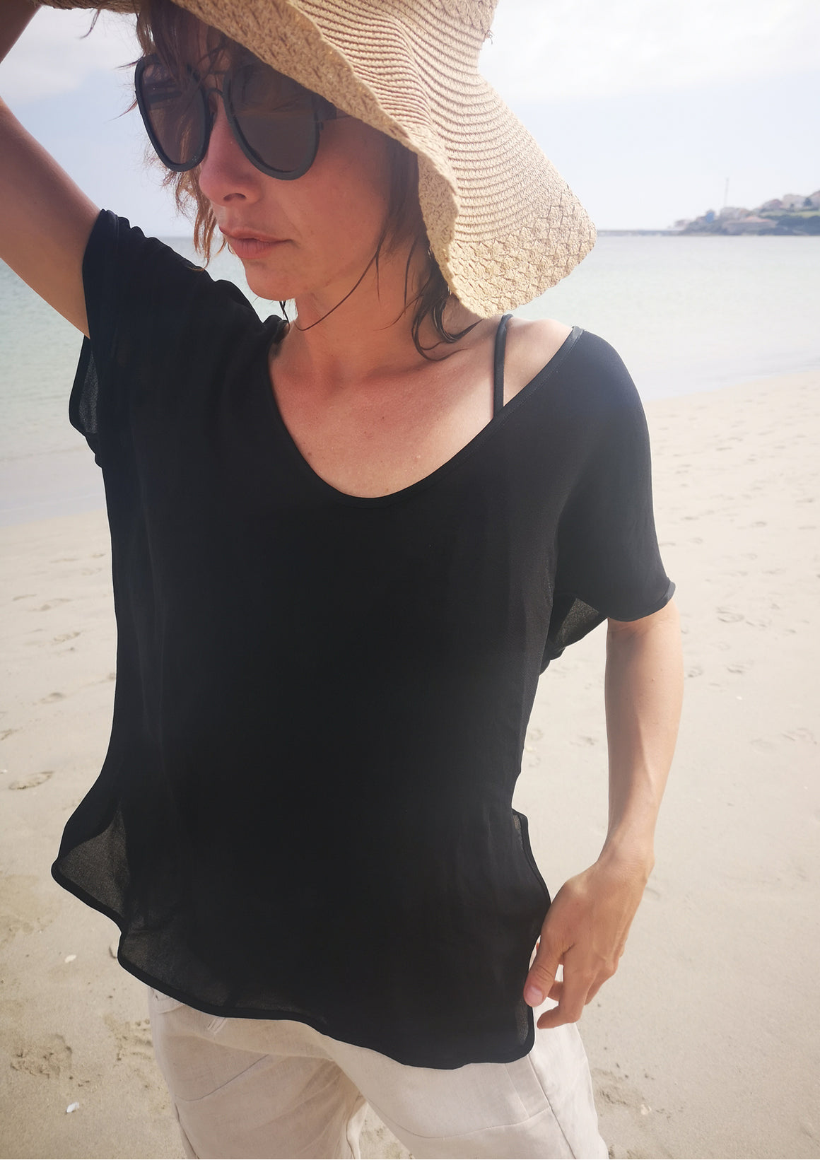 TOP SHORT SLEEVES - VINTAGE GEORGETTE black - BERENIK